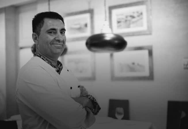 luis de lucas <div> Antes Luis dependía de portales de terceros y descuentos agresivos para captar nuevos clientes para su restaurante, lo que disminuía su rentabilidad.<br><br>Ahora luis tiene un proceso de venta propio para captar nuevos clientes para su restaurante con el marketing online, y ha eliminado los descuentos. </div>